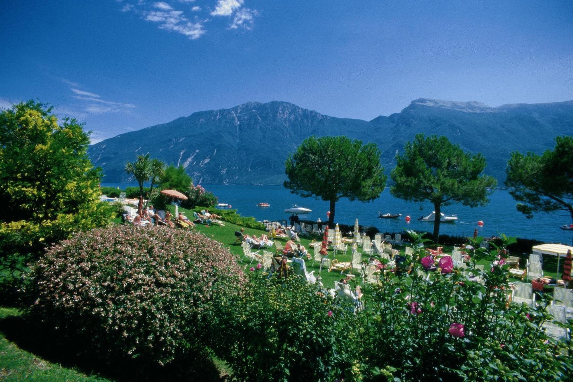 Residence San Luigi Limone sul Garda Exterior photo