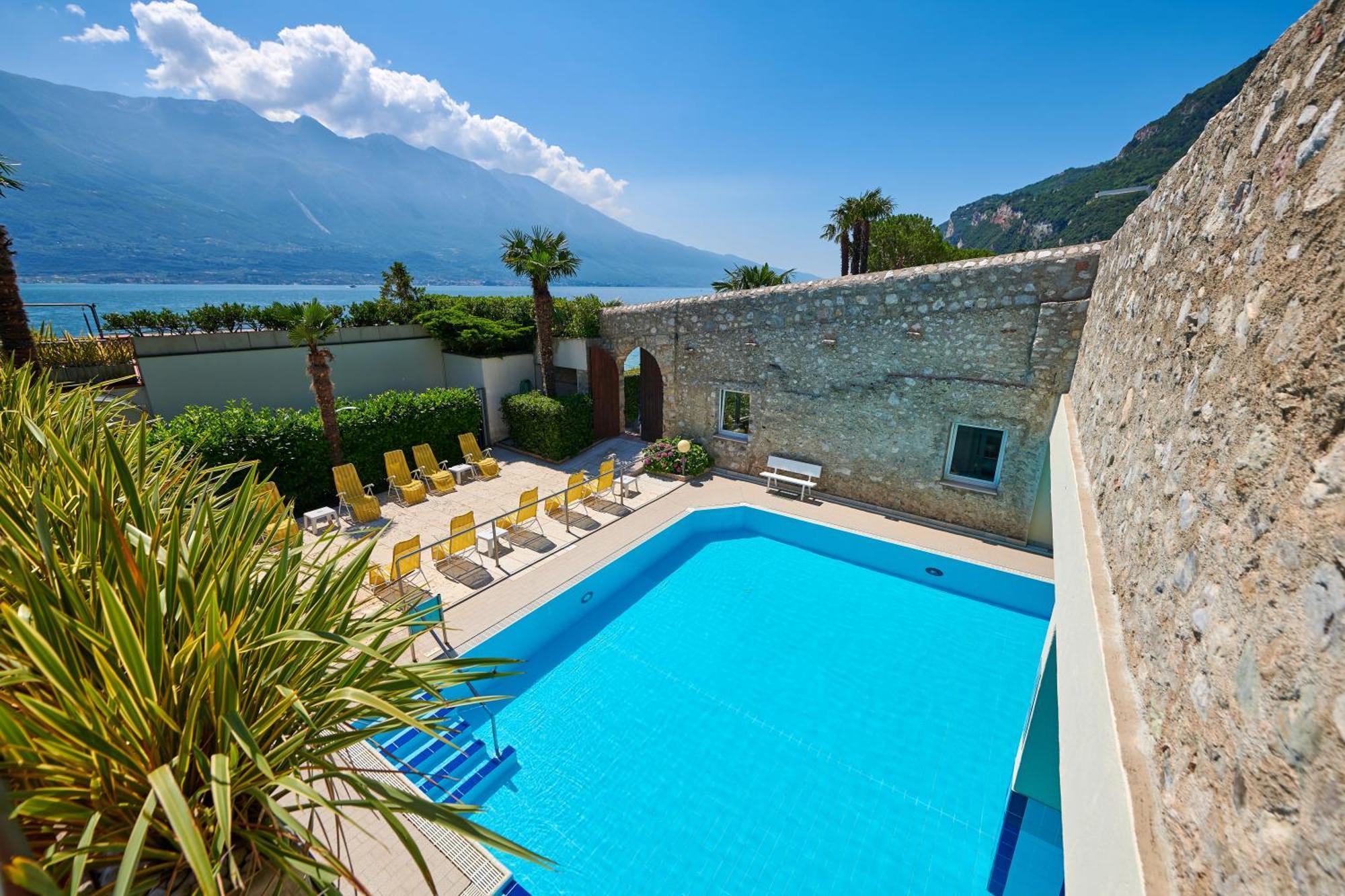 Residence San Luigi Limone sul Garda Exterior photo